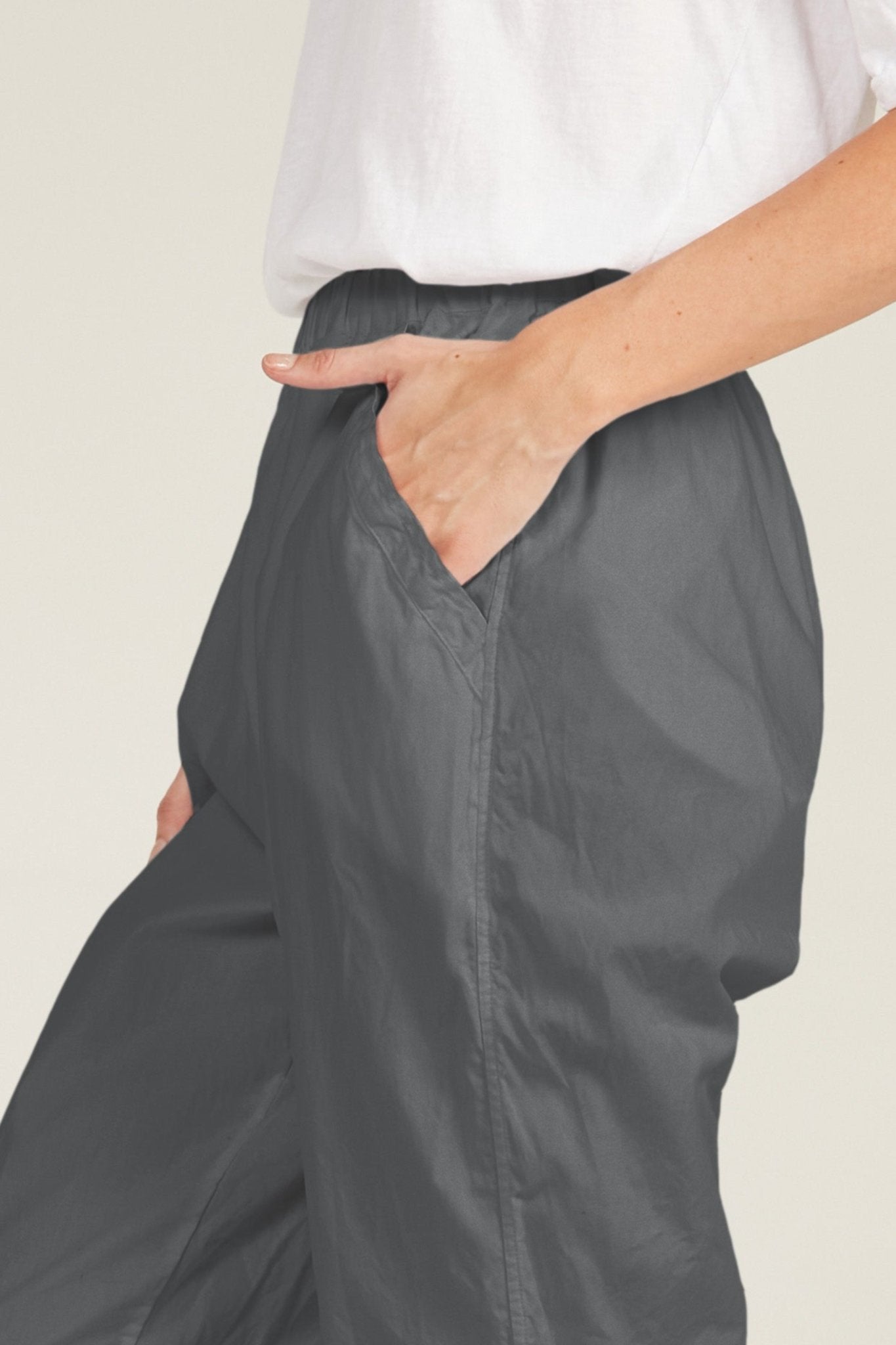 DENNI PANT - CHARCOAL - Primness