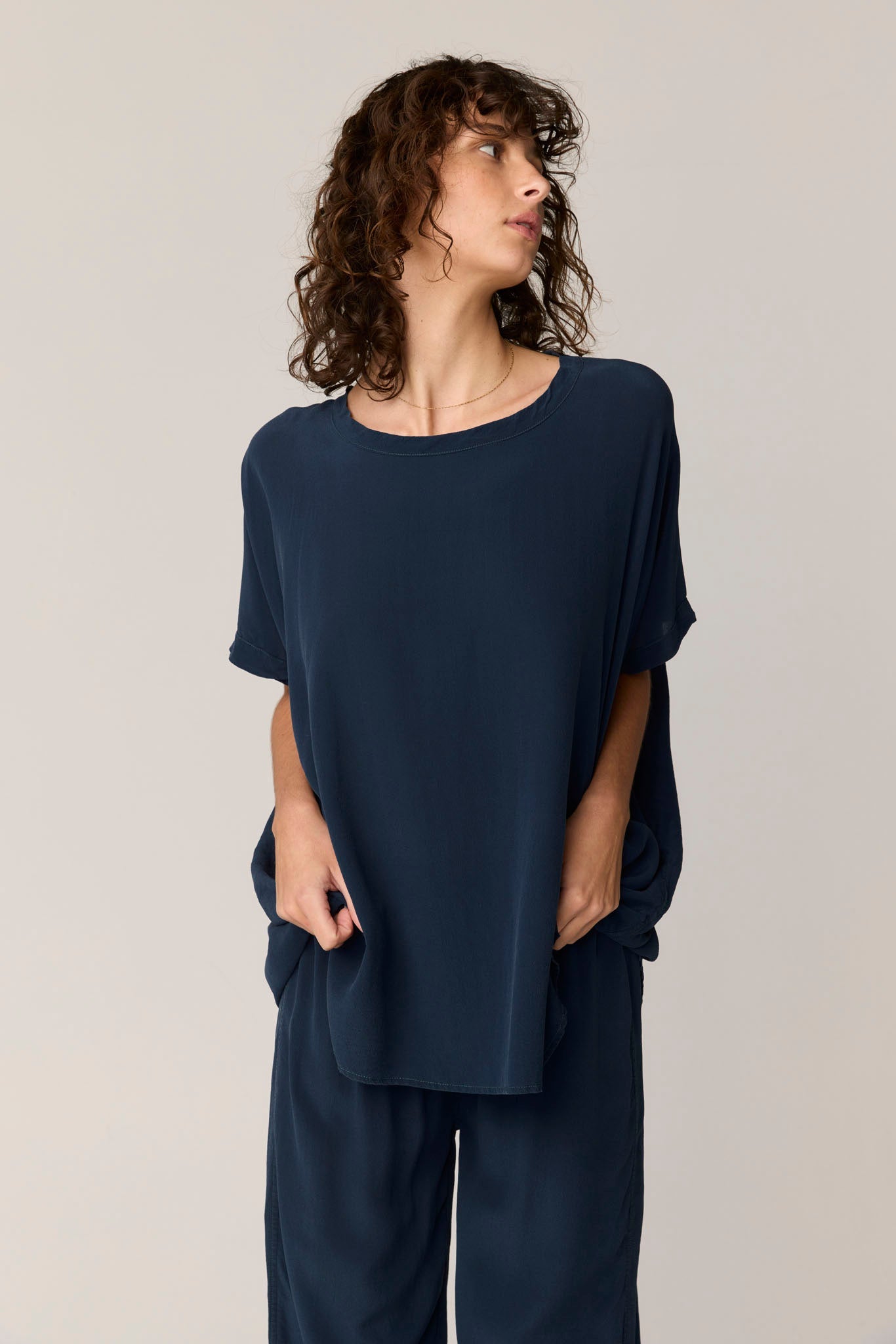 STAR TOP - DARK NAVY