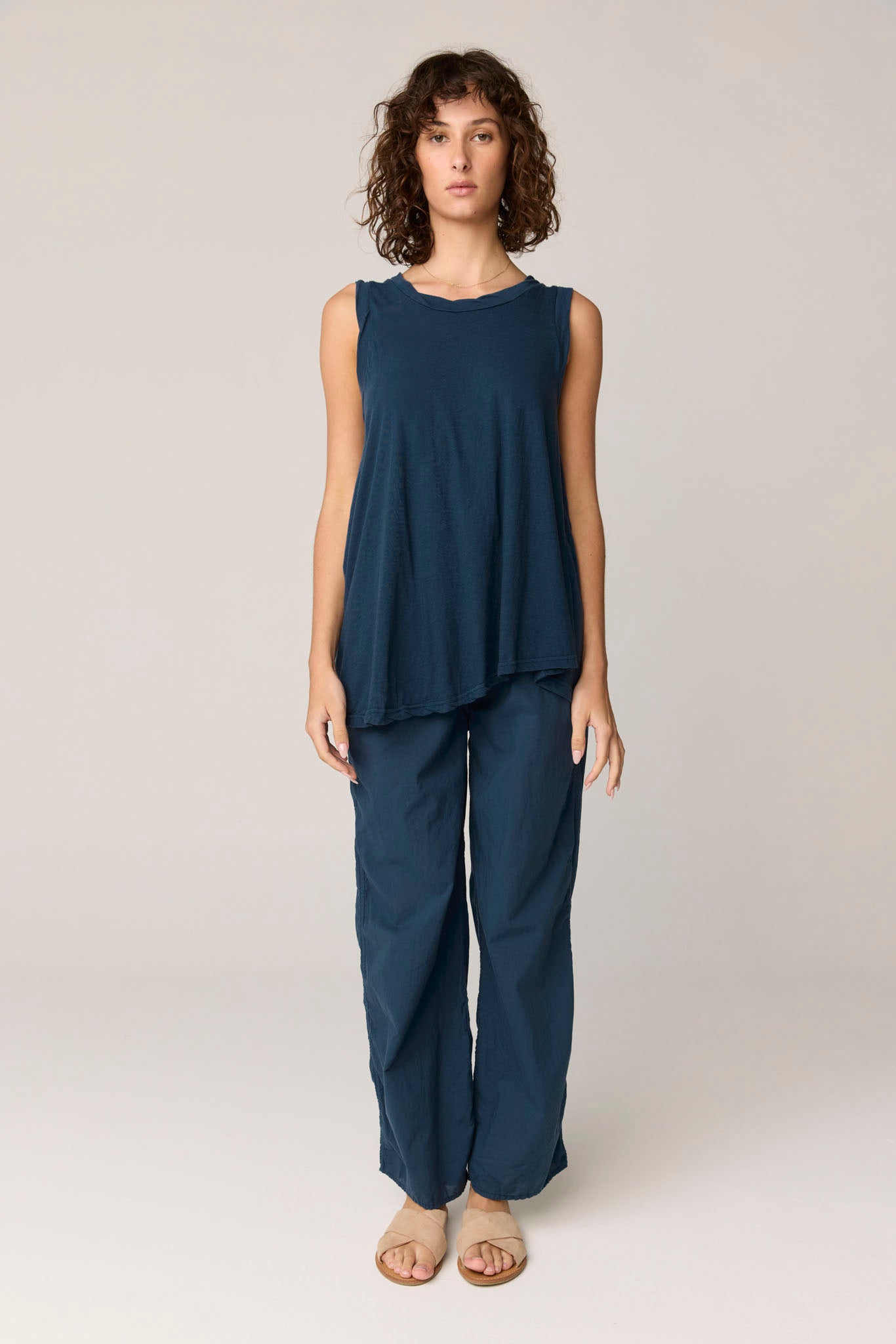 VERY TANK - DARK NAVY