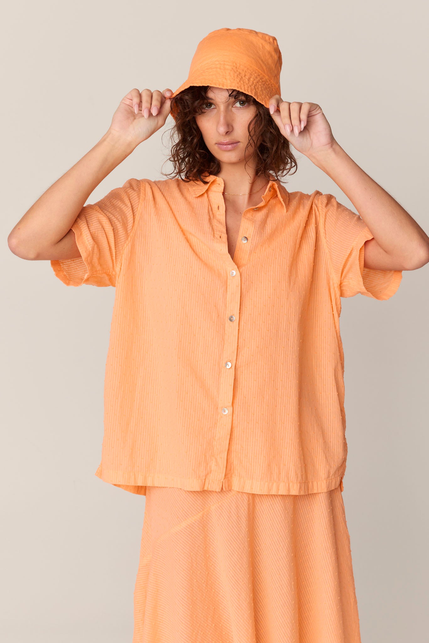 PEACHES BUCKET HAT - SUNSHINE