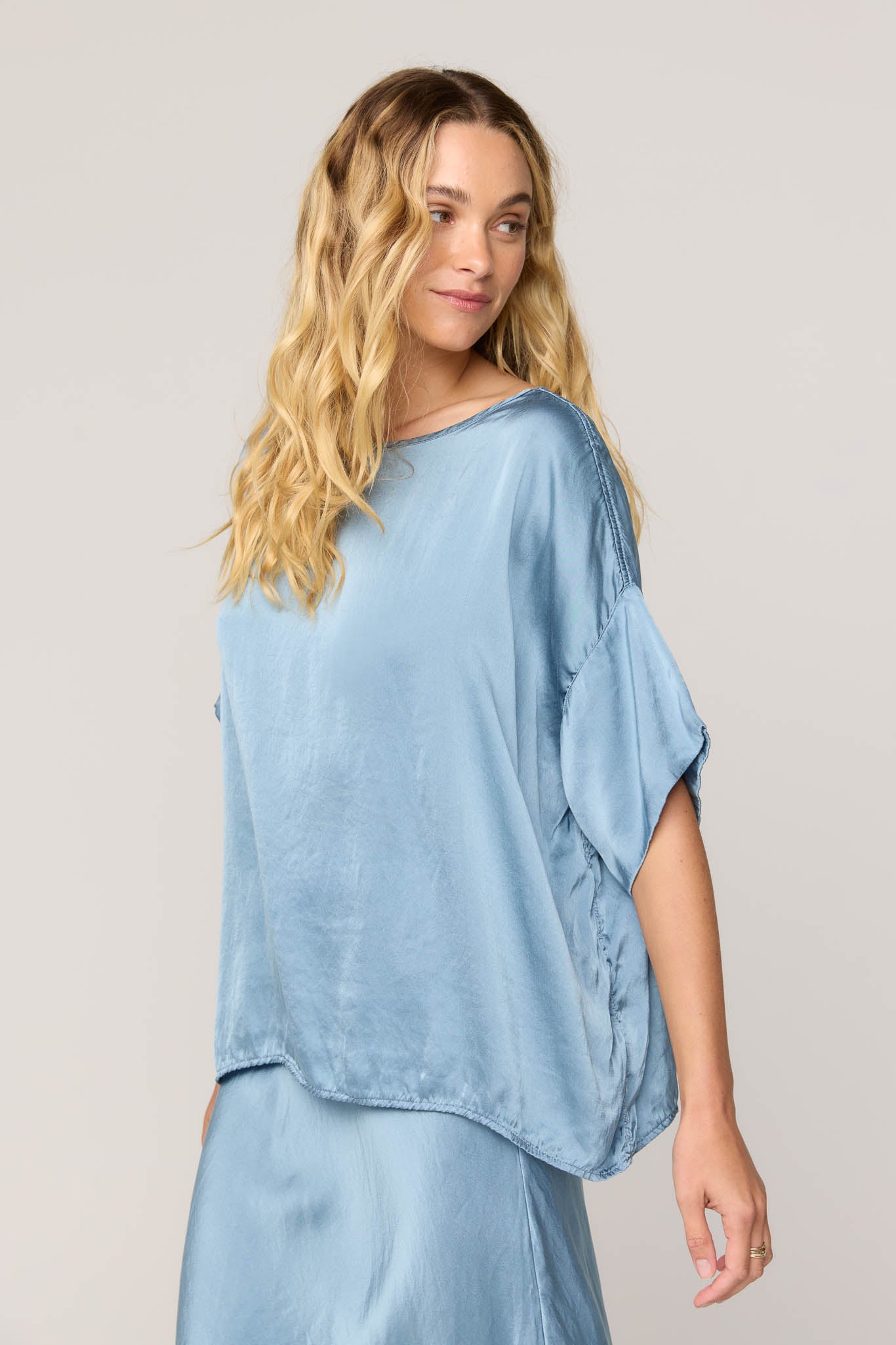 SUNCHASER TOP - SILVER