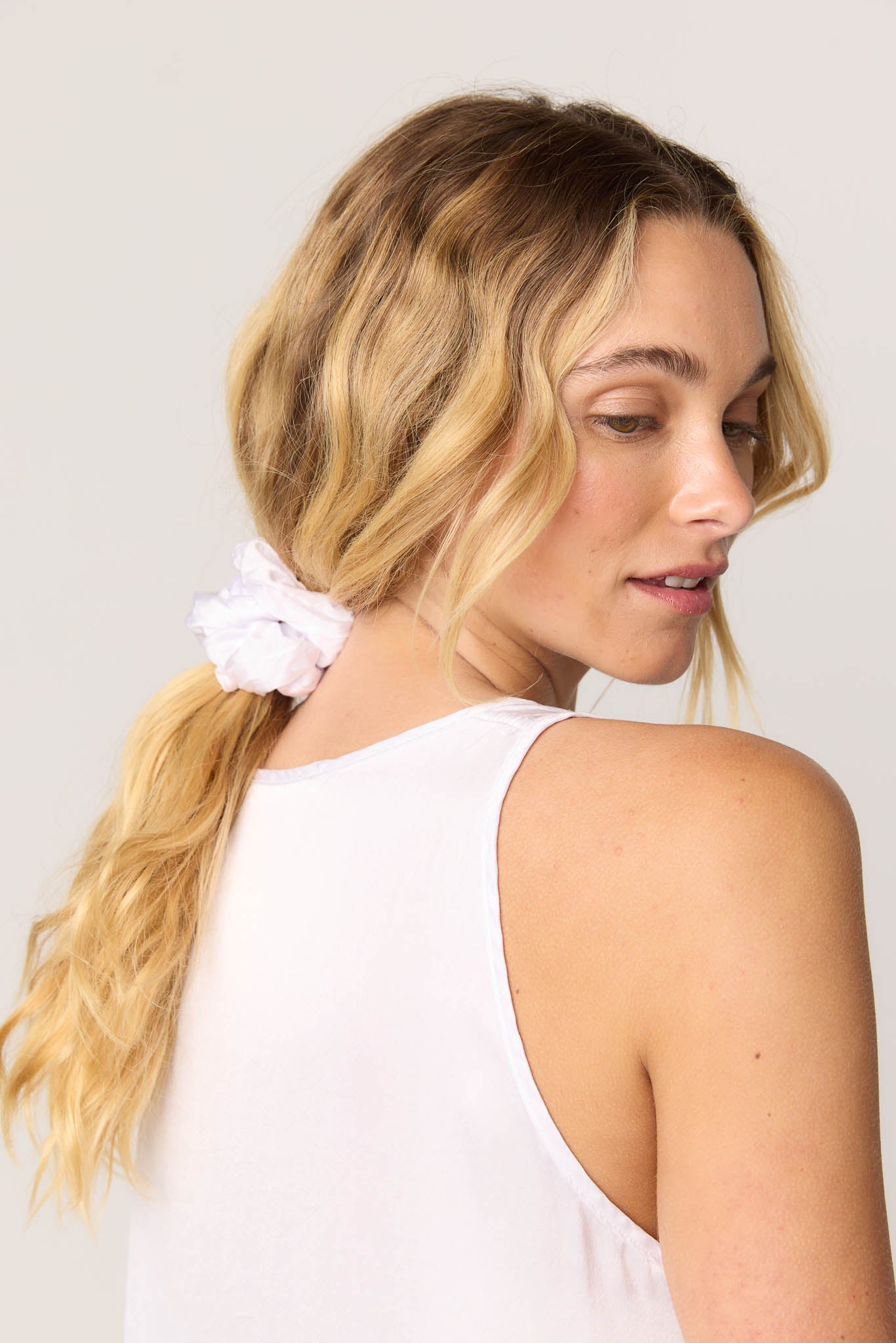 BOW & SCRUNCHIE - BLANC