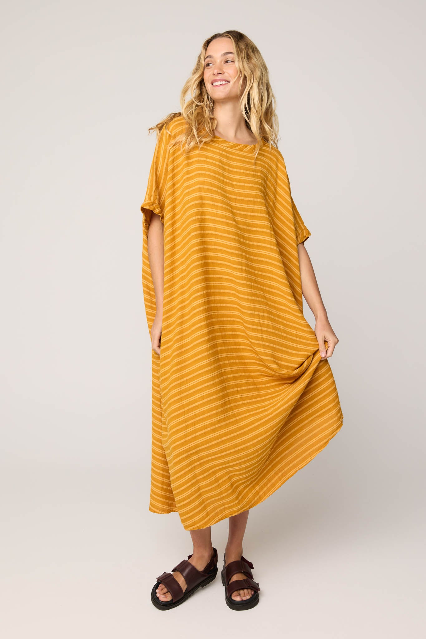 GAUZZY DRESS - HONEY