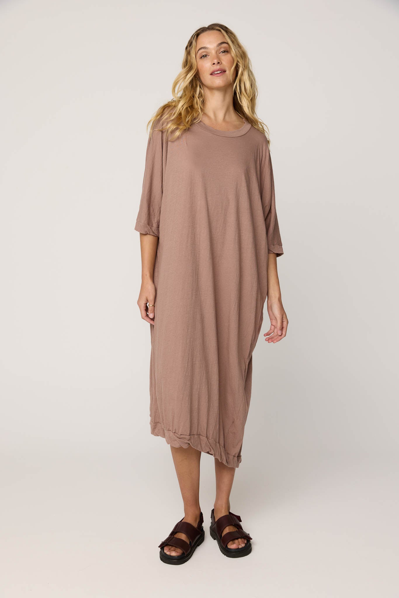 SANDY DRESS - TAUPE