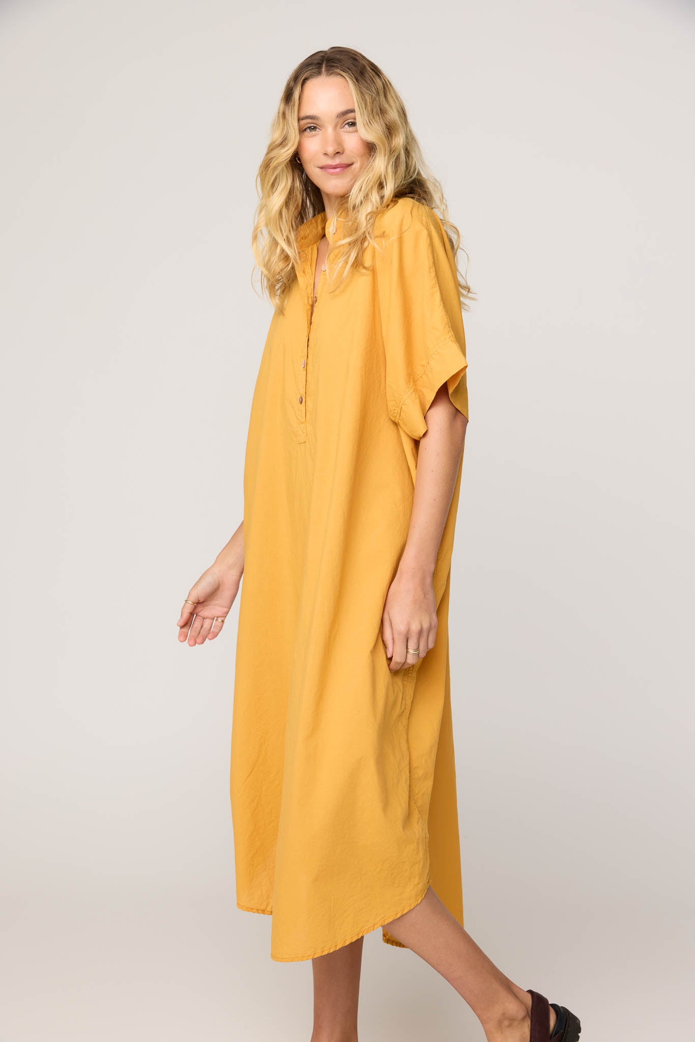 AVERY SHIRT DRESS - HONEY