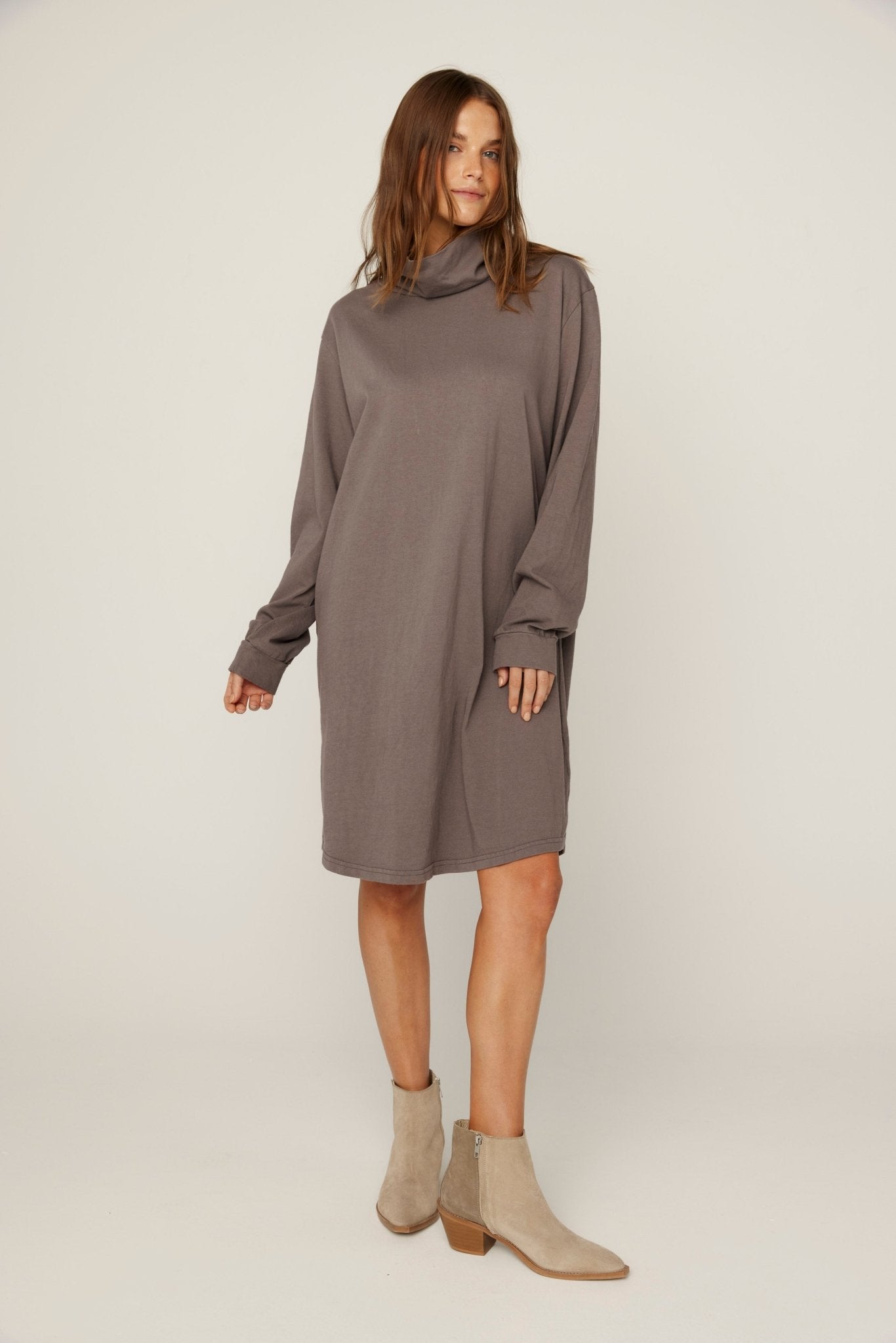 BIMAH SKIVVY DRESS - MOCHA (PRE-ORDER) - Primness