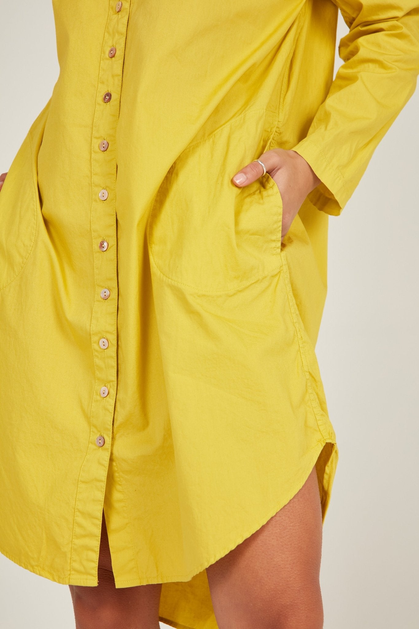 BUWI SHIRT DRESS - CHARTREUSE - Primness