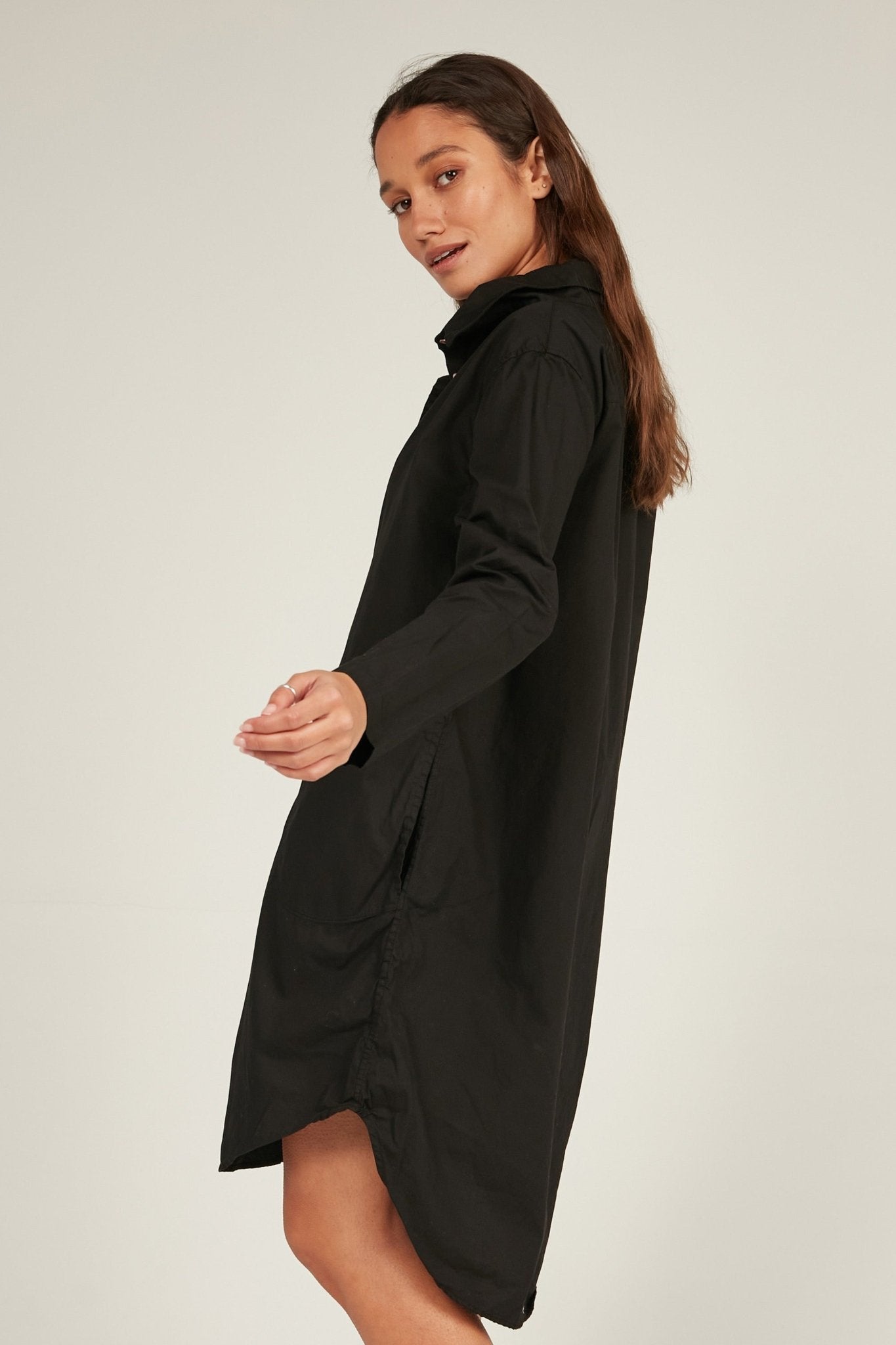 BUWI SHIRT DRESS - NOIR - Primness