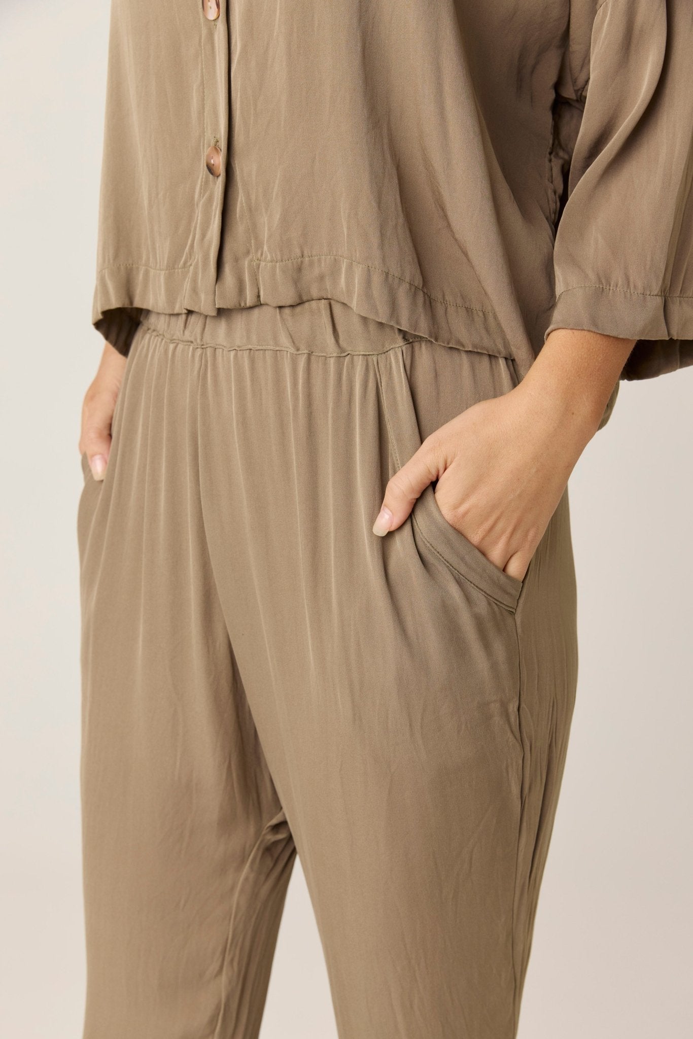 DUSK PANT - FAWN (PRE - ORDER) - Primness