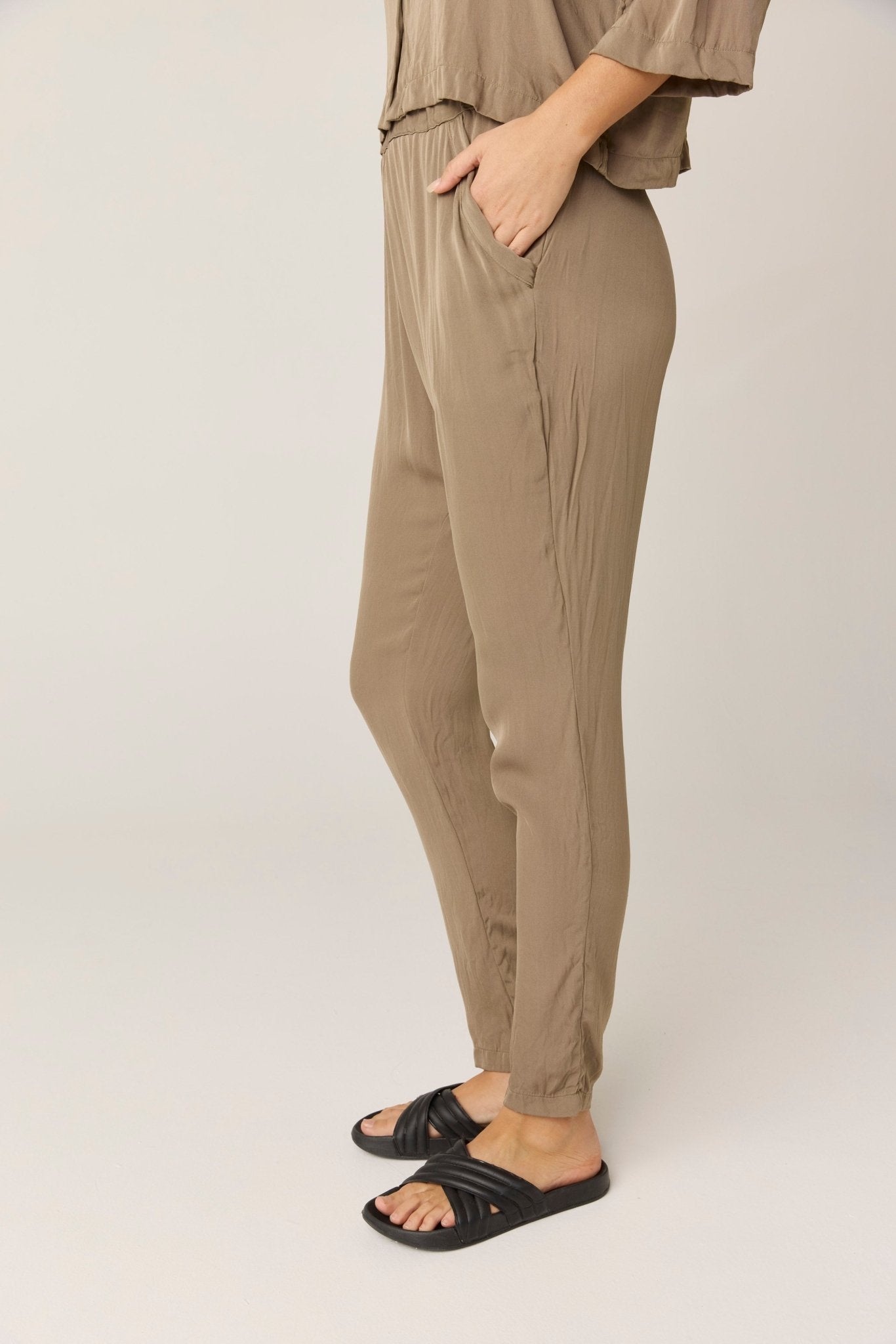 DUSK PANT - FAWN (PRE - ORDER) - Primness