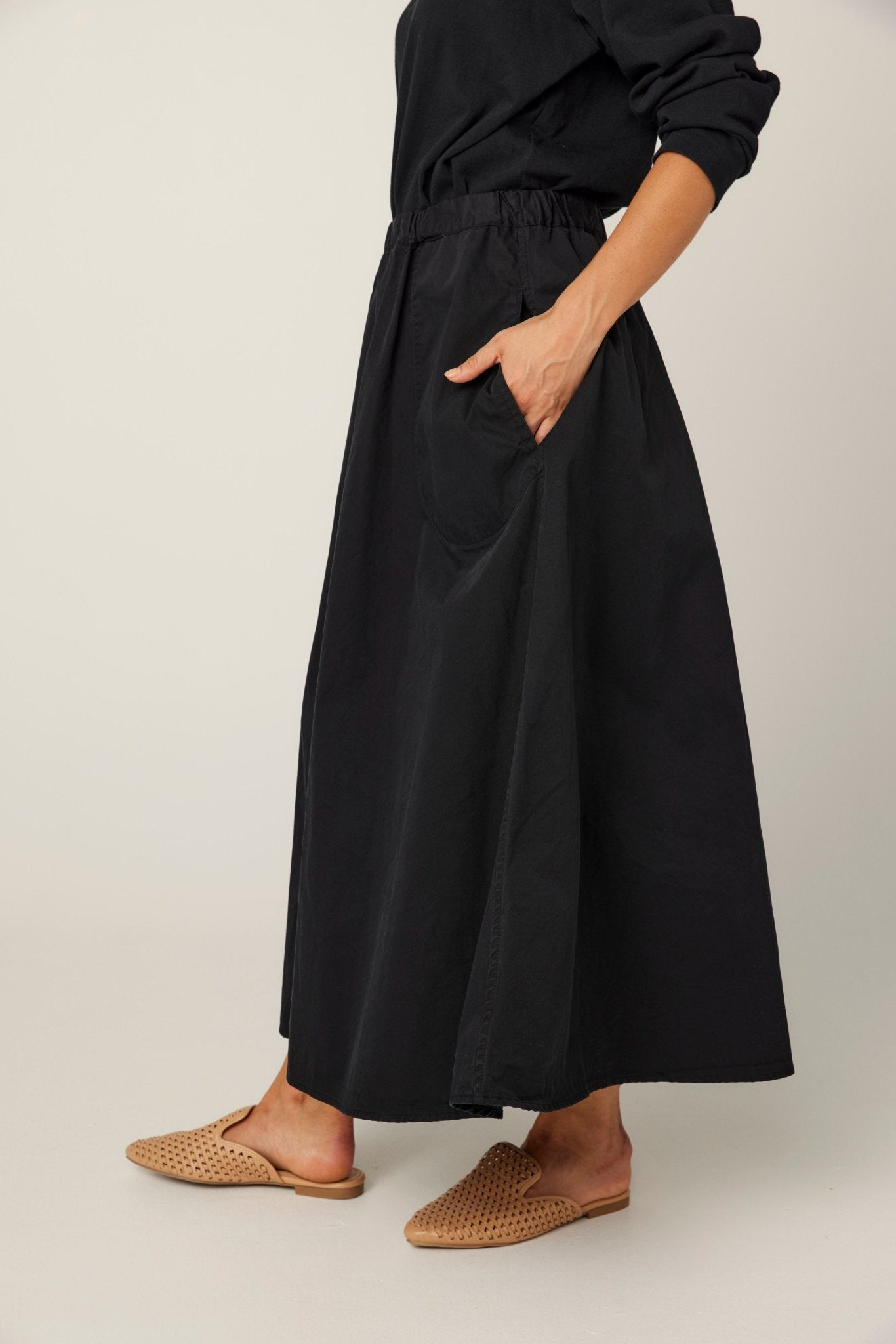 GLORY SKIRT - NOIR (PRE-ORDER) - Primness