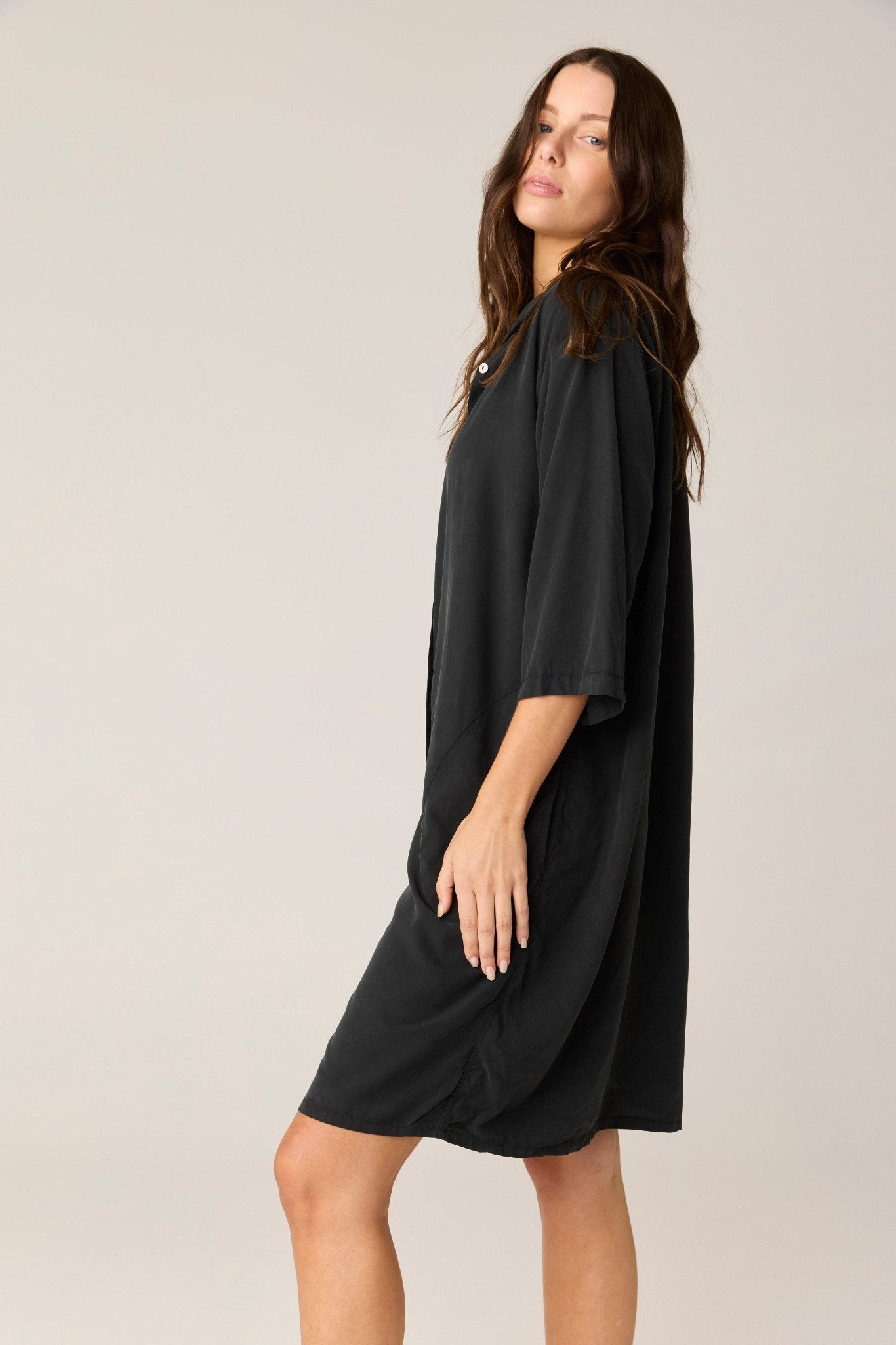 GRACIE SHIRT DRESS - NOIR (PRE - ORDER) - Primness