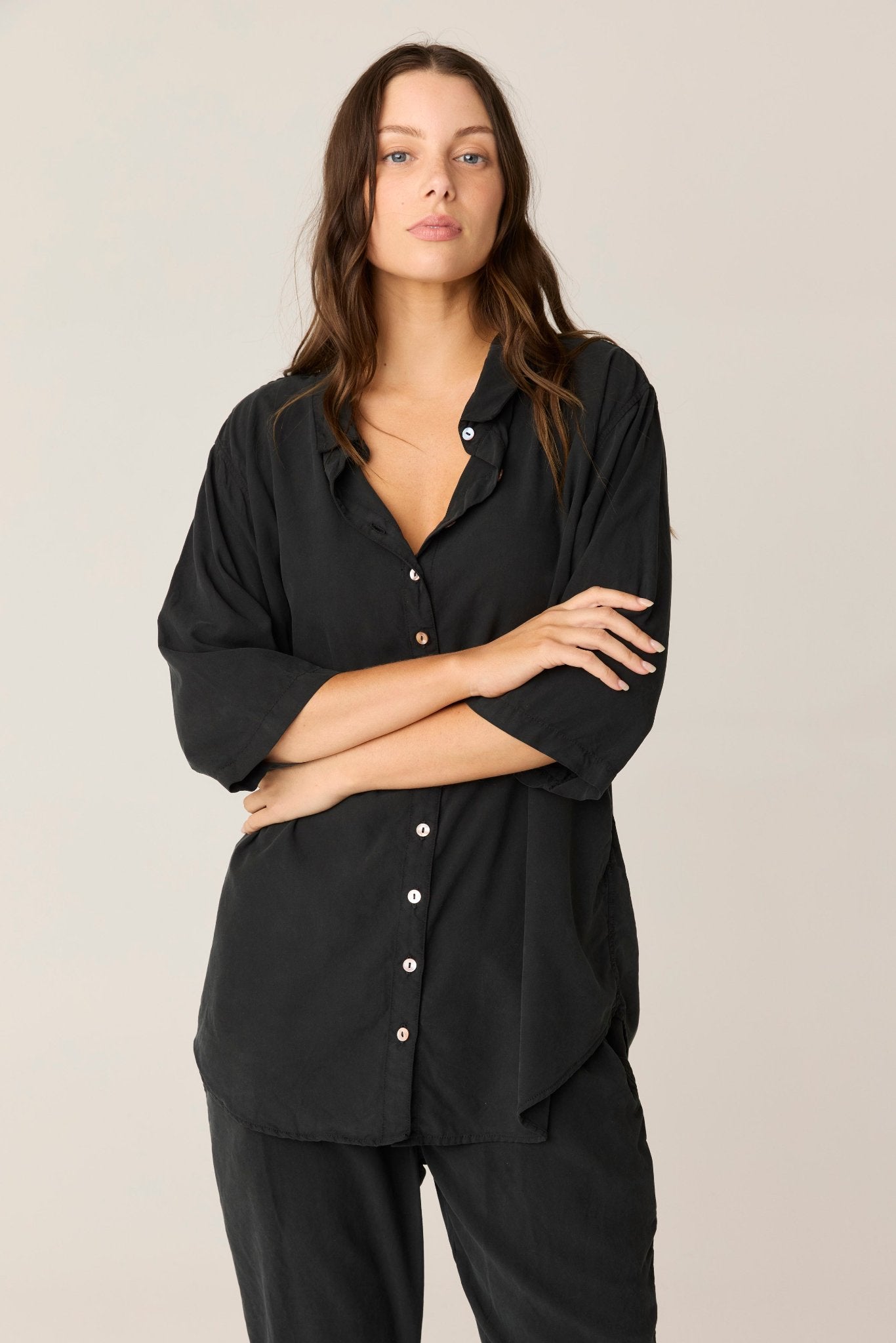 GRACIE SHIRT - NOIR (PRE - ORDER) - Primness