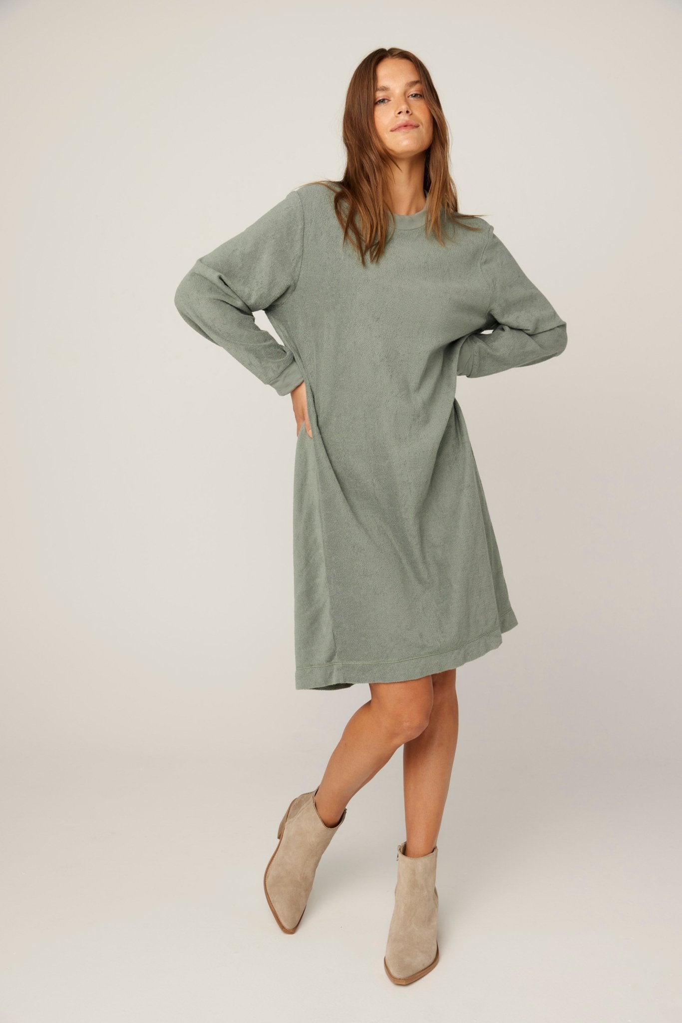 JUNE JUMPER DRESS - FERN - PRE-ORDER - Primness