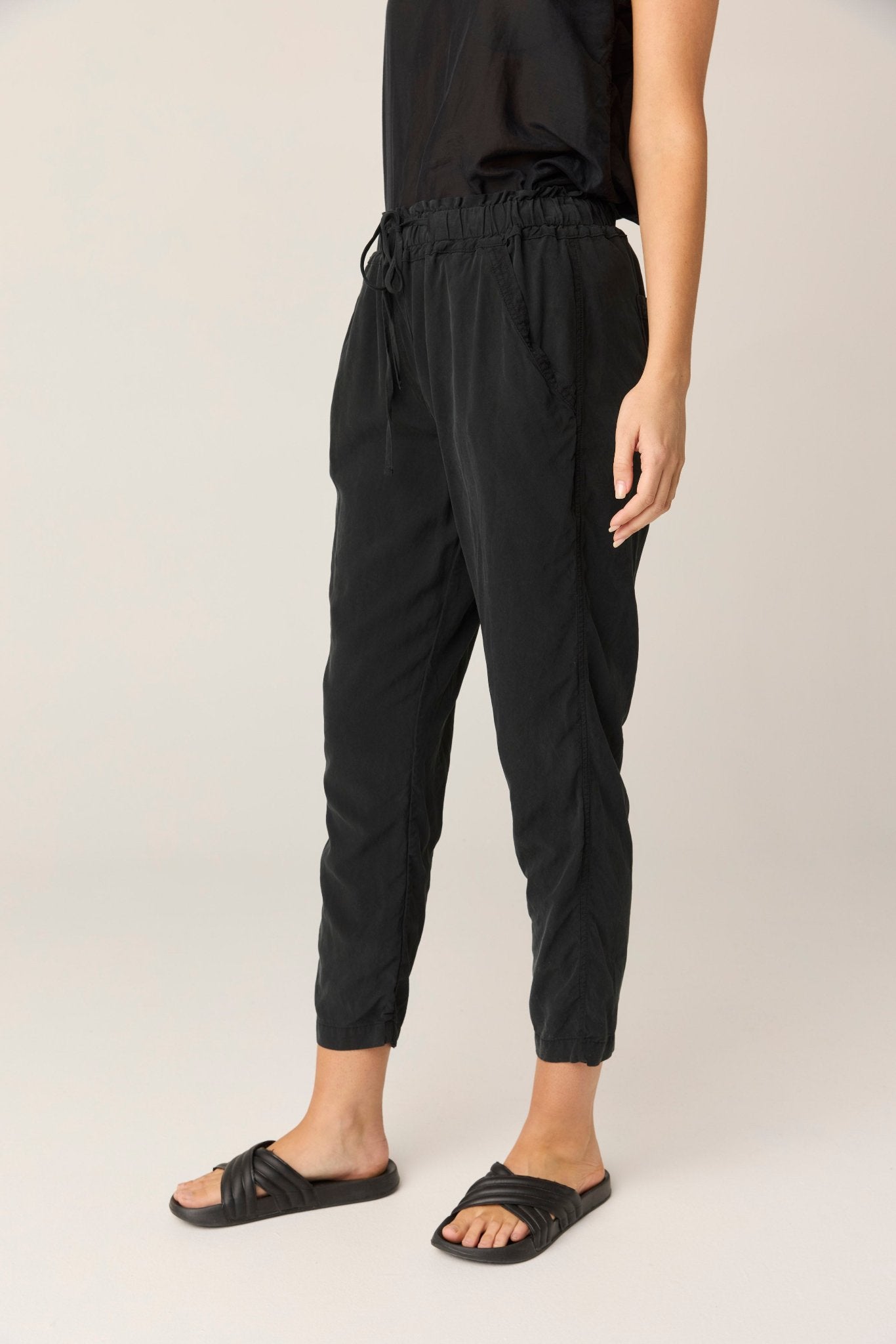 POCKET PANT - NOIR (PRE - ORDER) - Primness