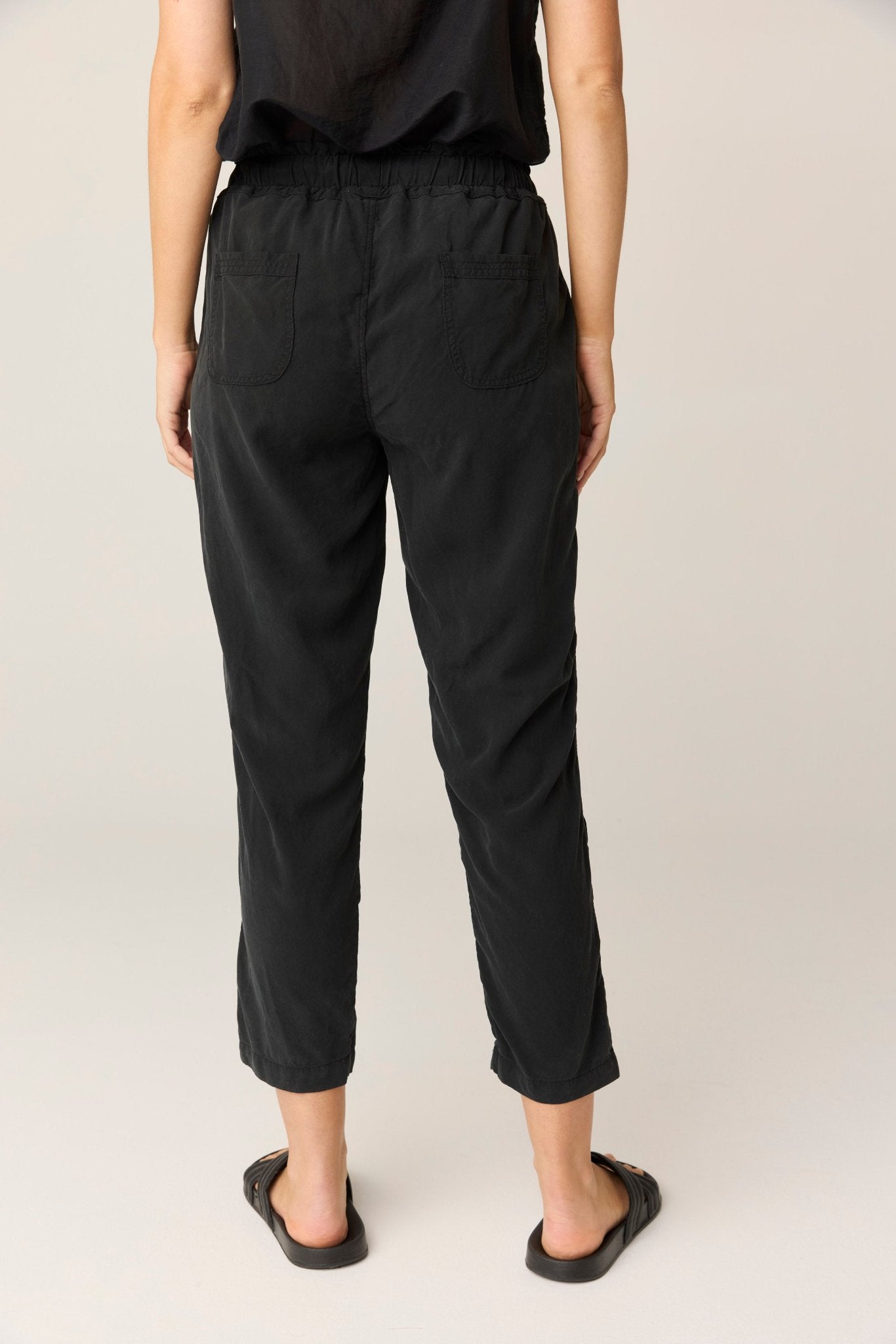 POCKET PANT - NOIR (PRE - ORDER) - Primness