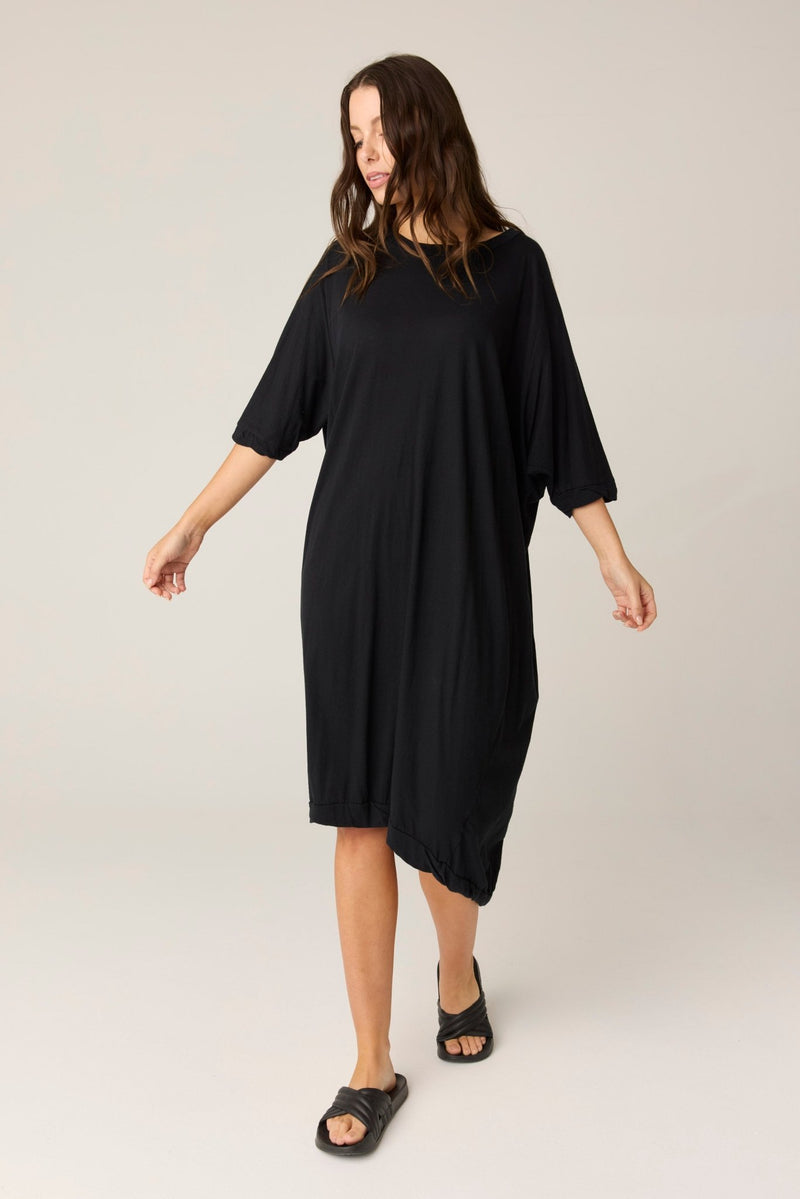 SANDY DRESS - NOIR (PRE - ORDER) - Primness