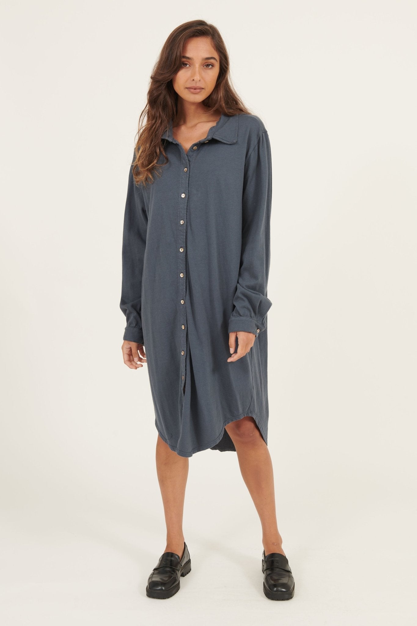 ARIA KNIT SHIRT DRESS - SLATE - Primness