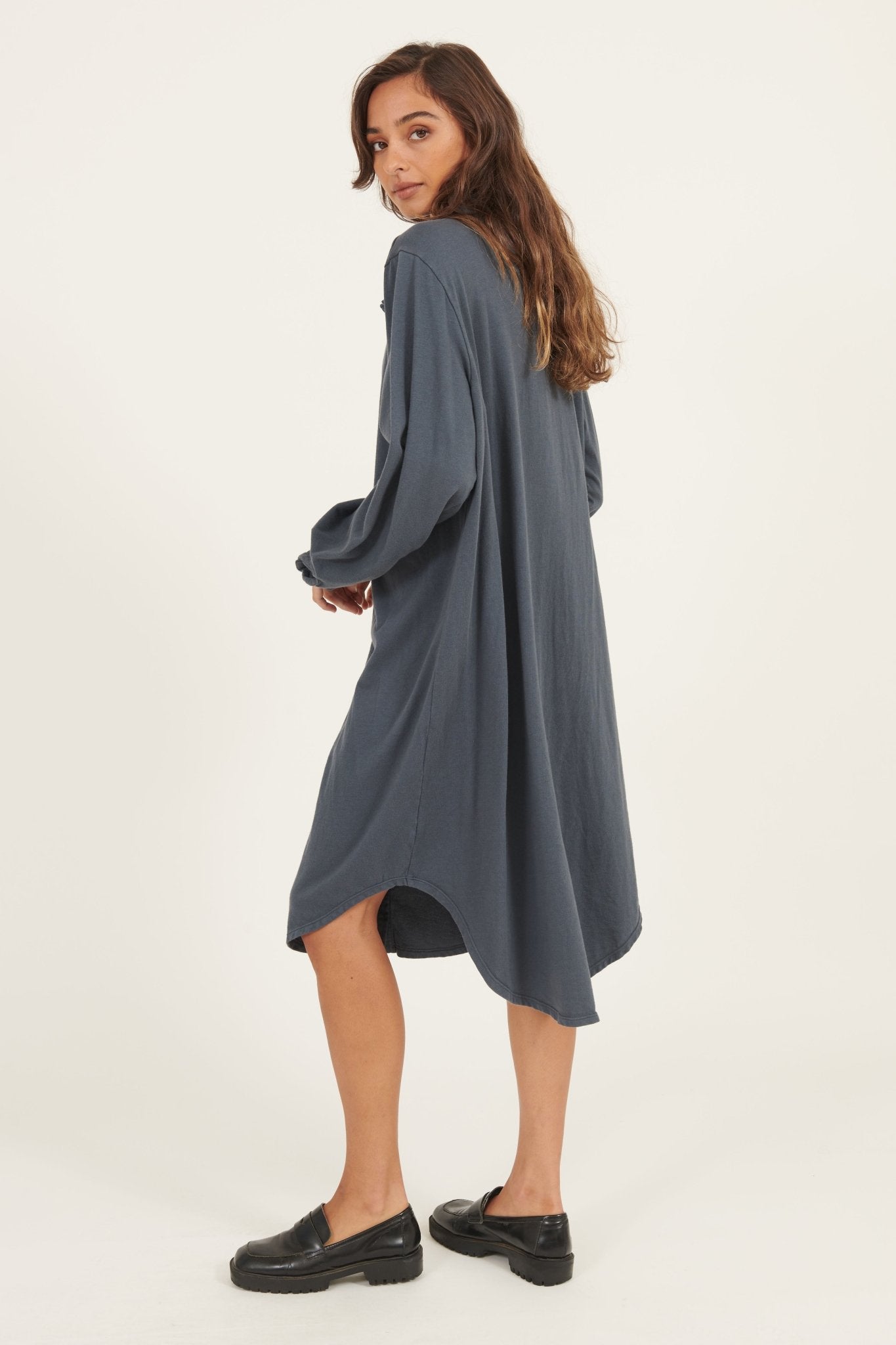 ARIA KNIT SHIRT DRESS - SLATE - Primness