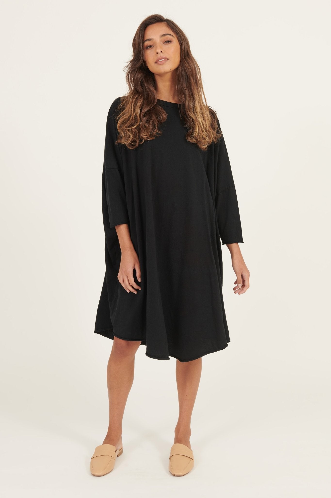 BOX L/S DRESS- NOIR - Primness