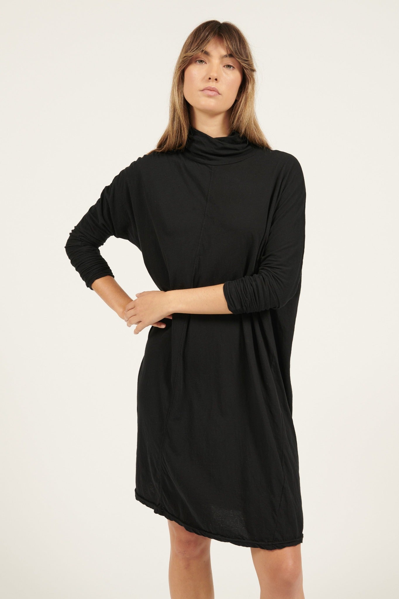 BRAVI DRESS - NOIR (PRE-ORDER) - Primness