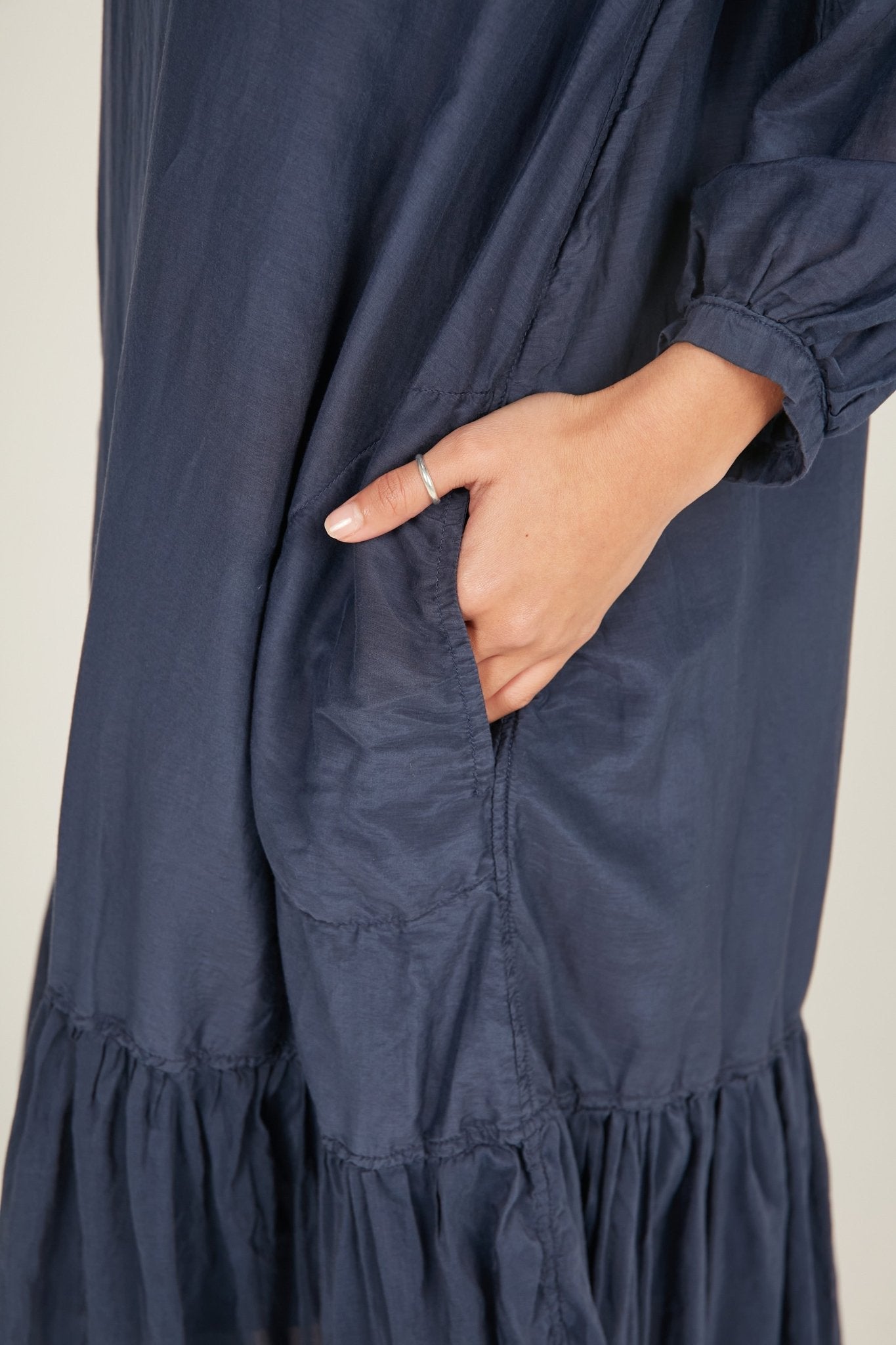 GINNY DRESS - DARK NAVY - Primness