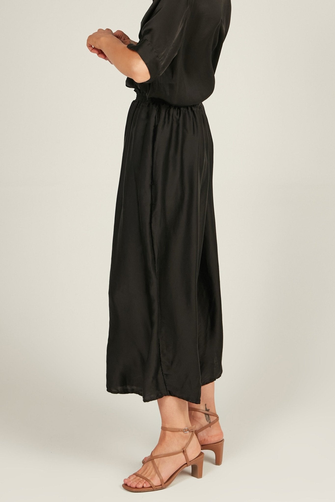 GLOSSED LOOSE PANT - NOIR - Primness