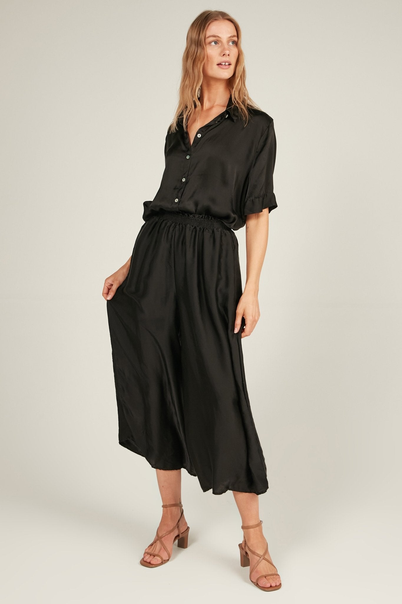 GLOSSED LOOSE PANT - NOIR - Primness