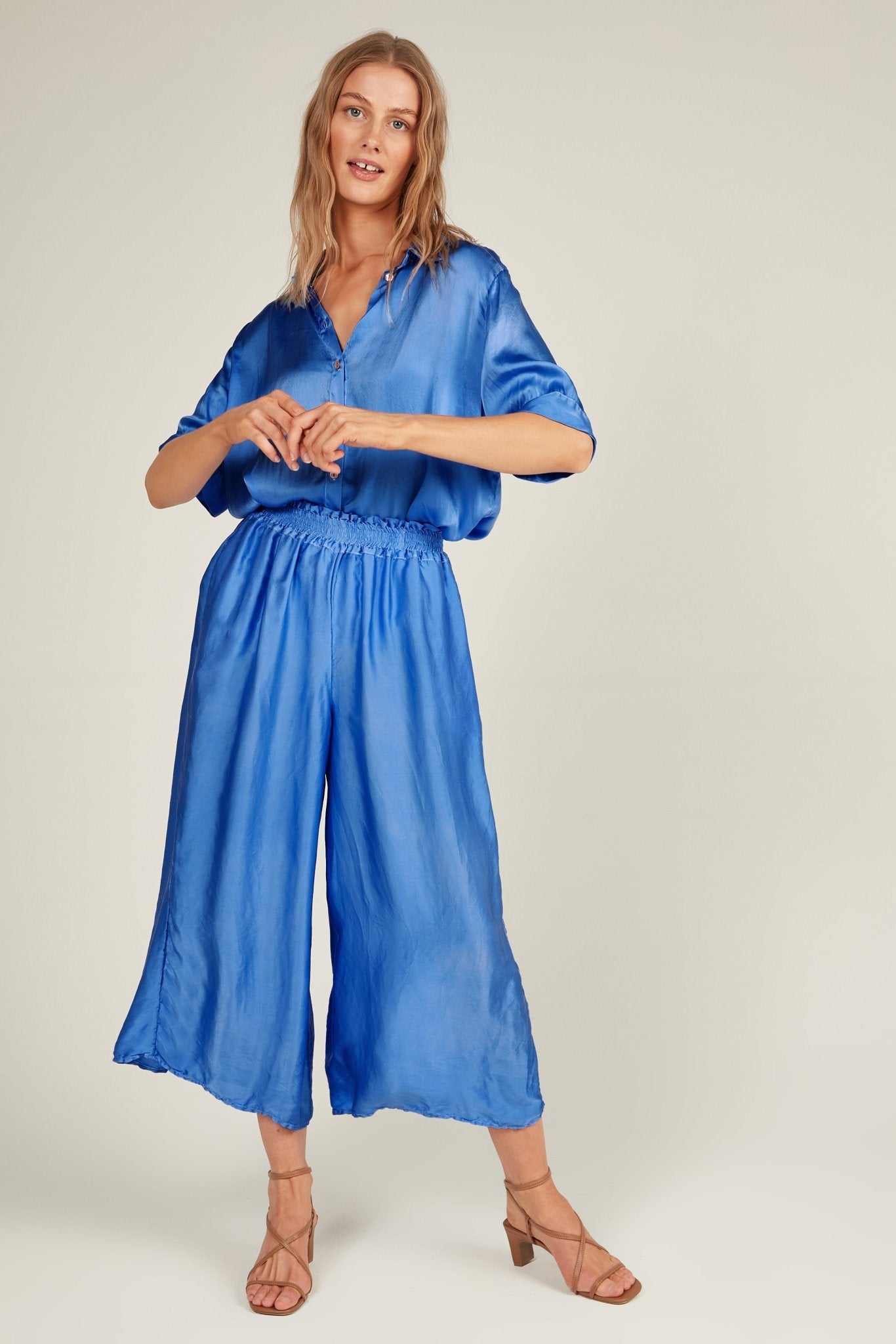 GLOSSED LOOSE PANT - SAPPHIRE - Primness