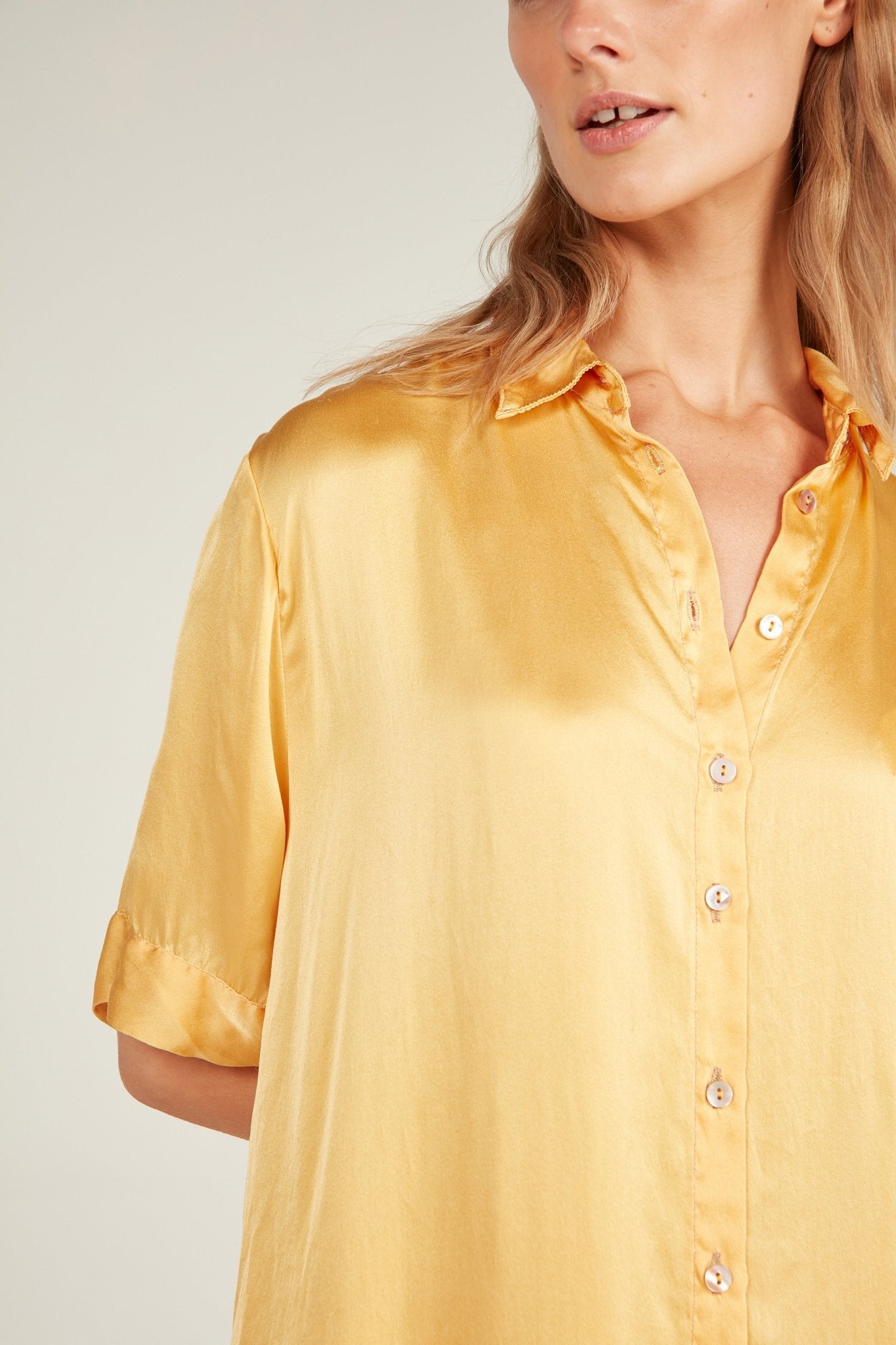 GLOSSED SHIRT DRESS - SUNFLOWER - Primness