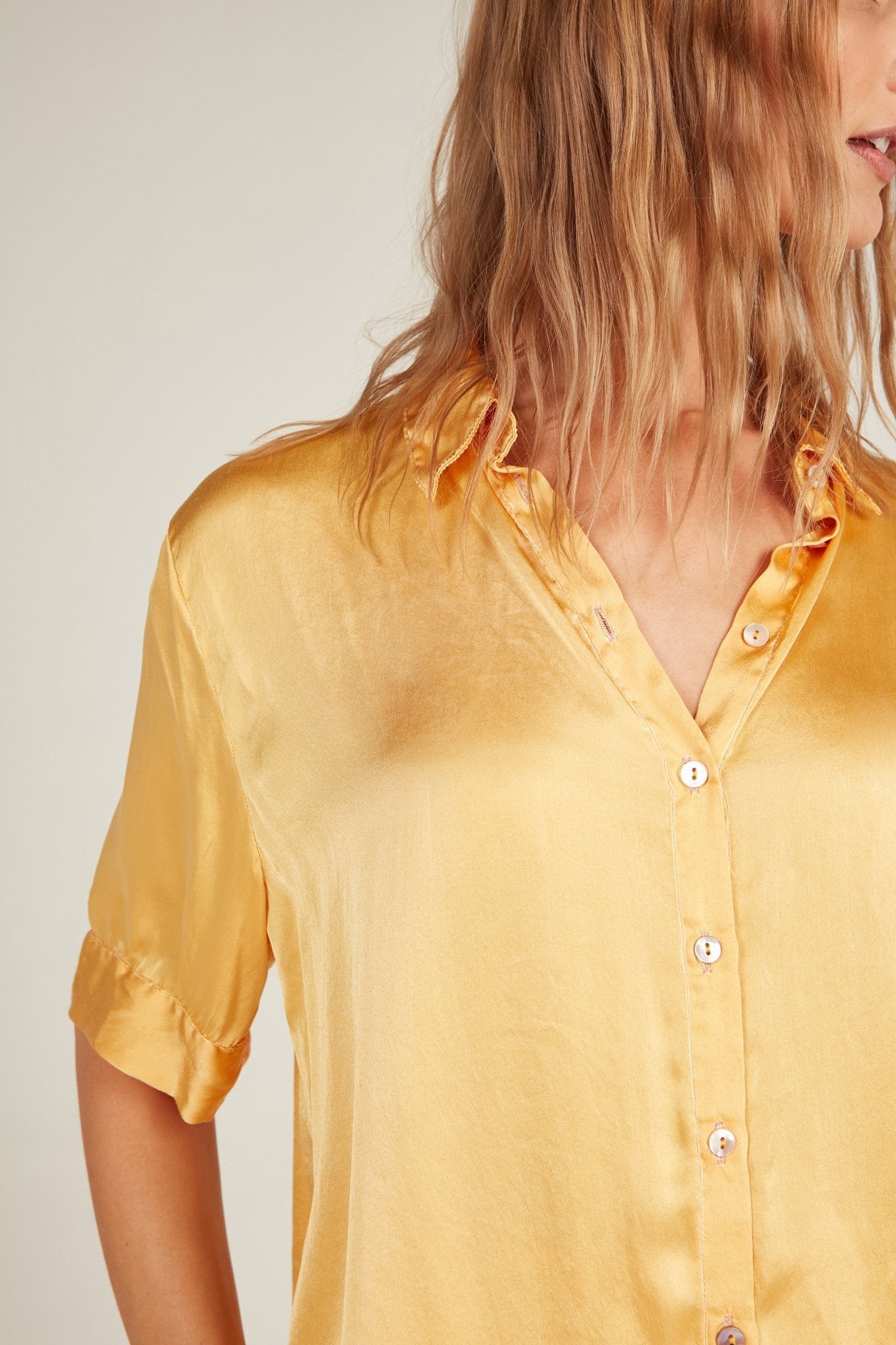 GLOSSED SHIRT - SUNFLOWER - Primness