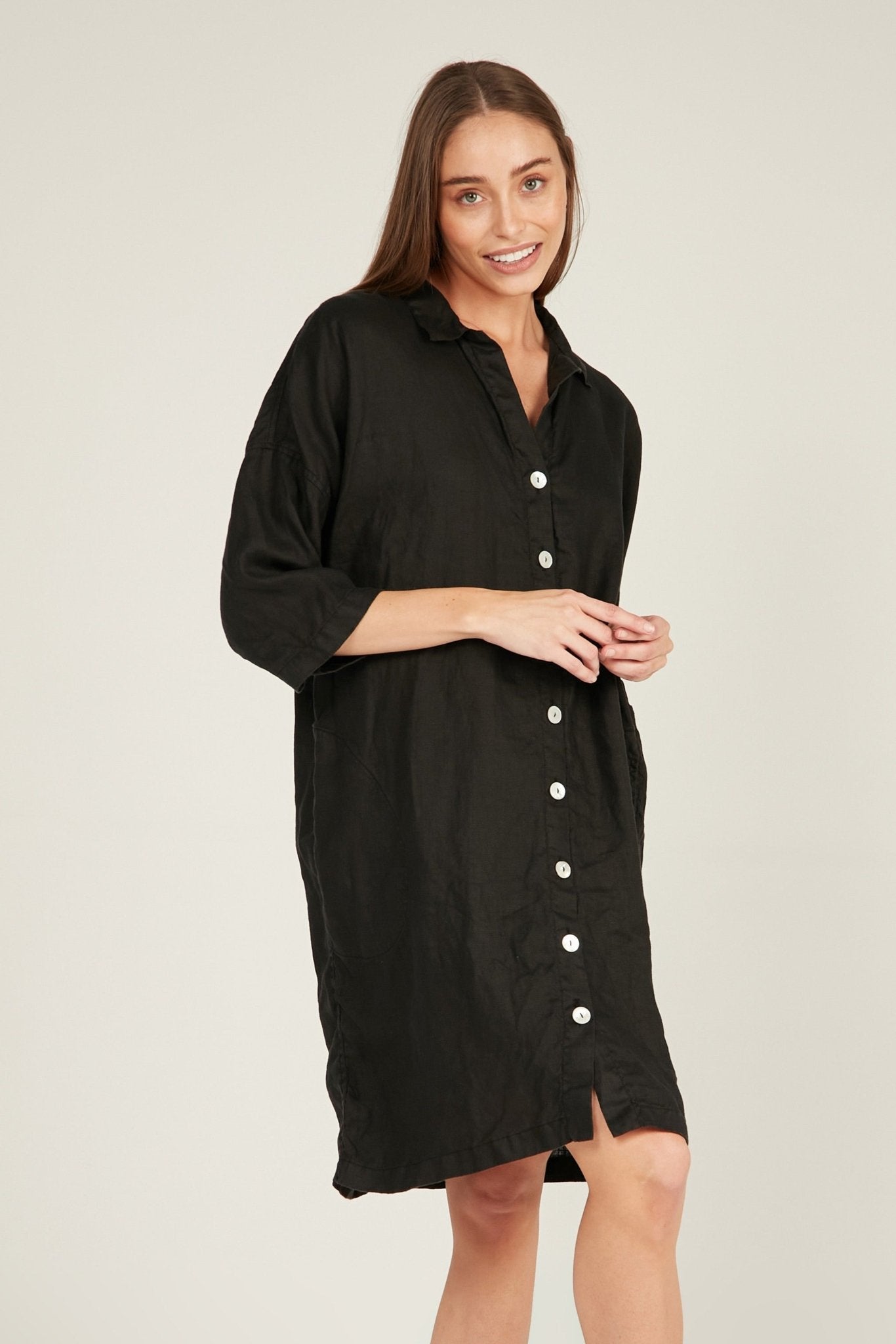 ISLAND SHIRT DRESS - NOIR (PRE-ORDER) - Primness