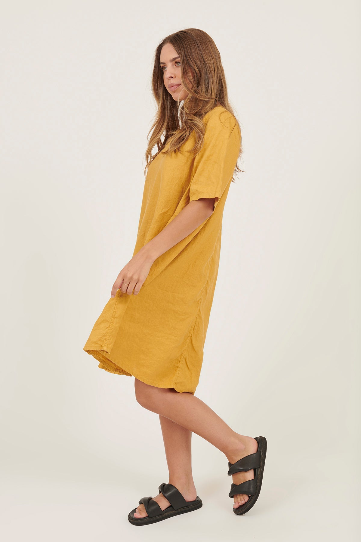 MIA TEE DRESS - AMBER - Primness