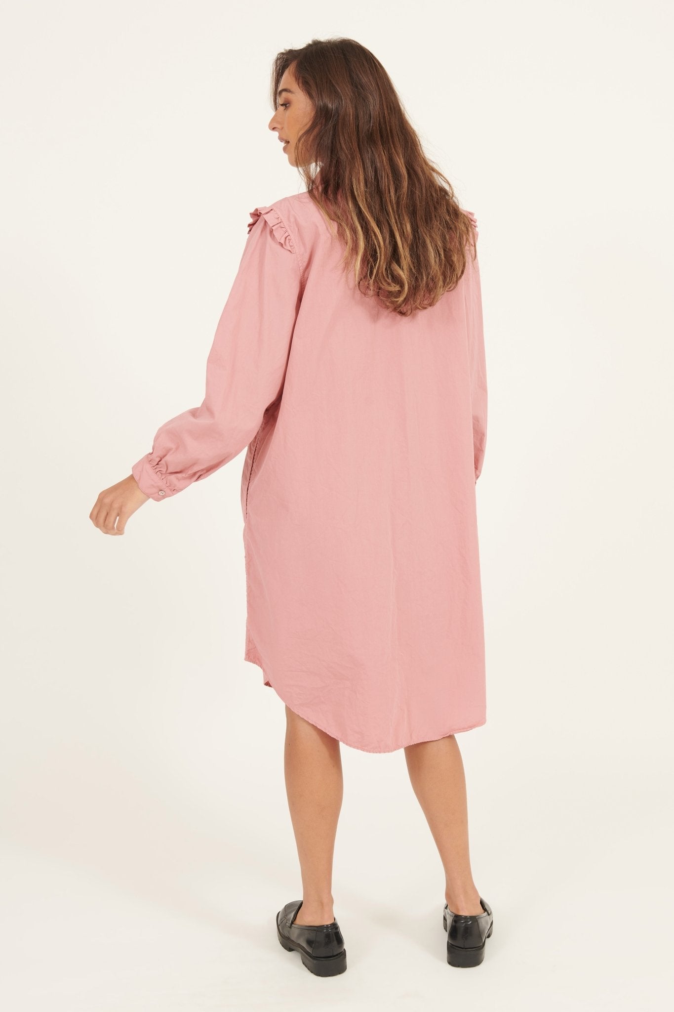 RUFFLES SHIRT DRESS - BLUSHED - Primness