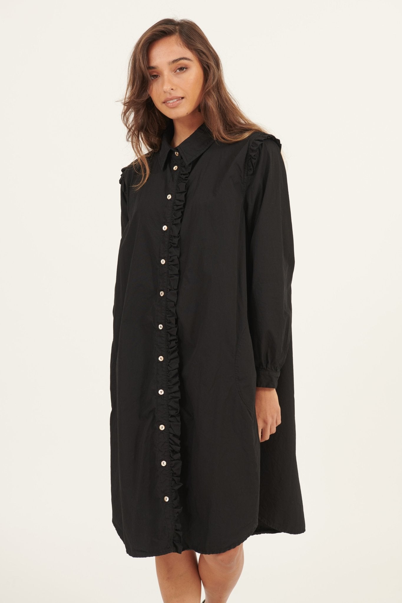 RUFFLES SHIRT DRESS - NOIR - Primness