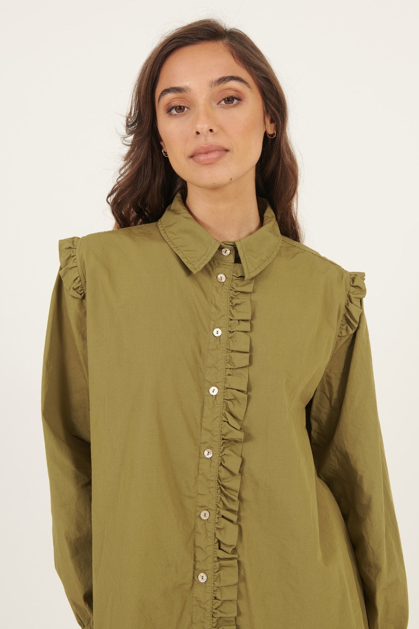 RUFFLES SHIRT - KHAKI - Primness