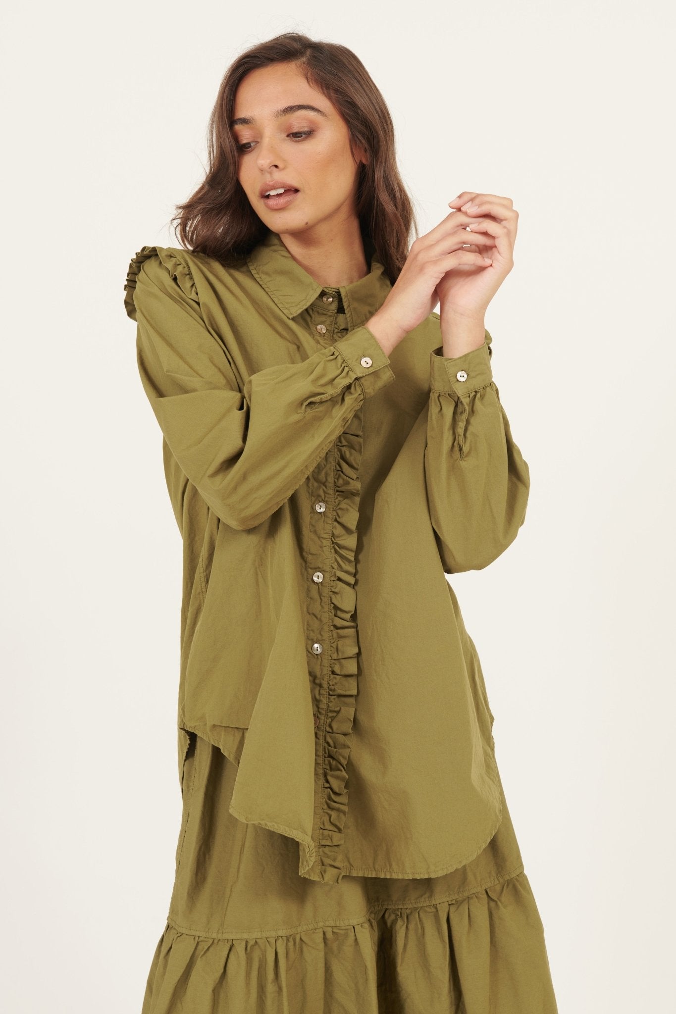 RUFFLES SHIRT - KHAKI - Primness