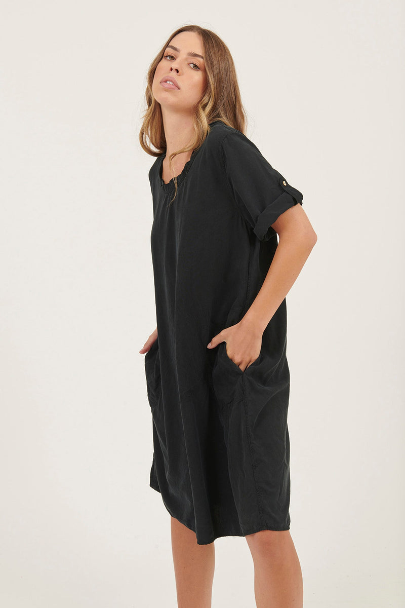 TABI DRESS - NOIR - Primness